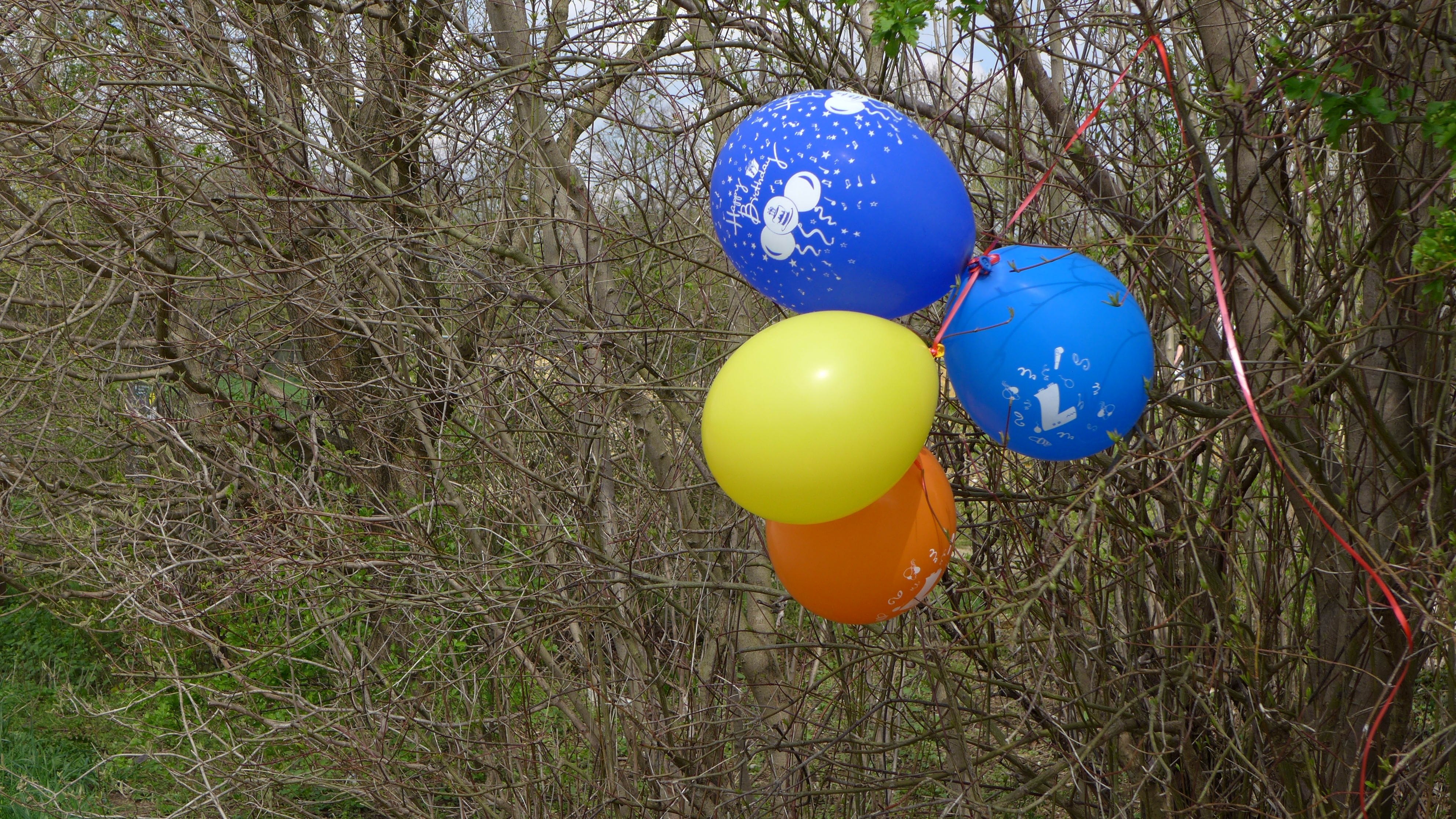 Включи воздушных шариков. Воздушный шарик. Запуск воздушных шаров. Воздушный шар сдутый. Шарики надувные.
