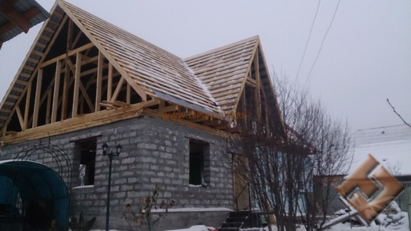 Кукушка в кровле внутри