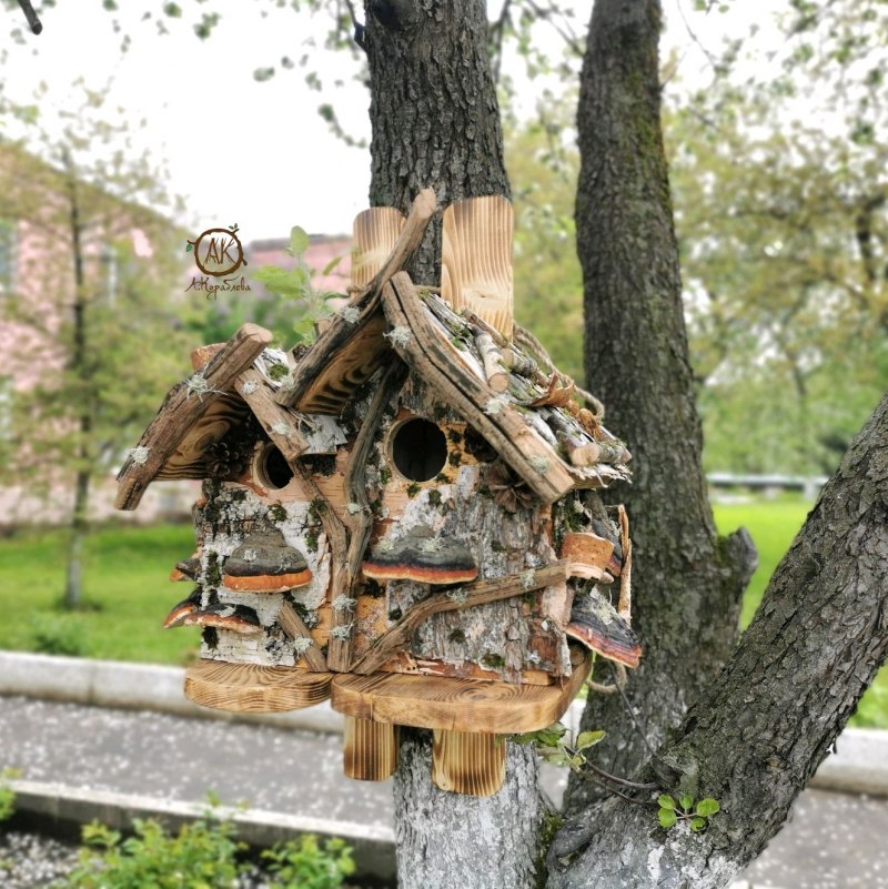 Кормушка для птиц домик