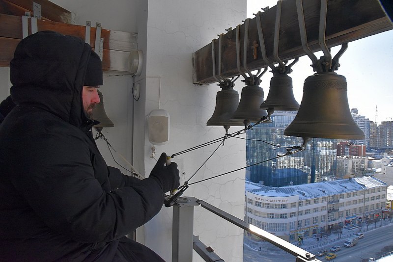 Надежда Дудина Звонарь