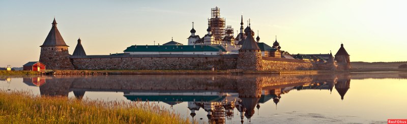 Соловецкий монастырь вертикально