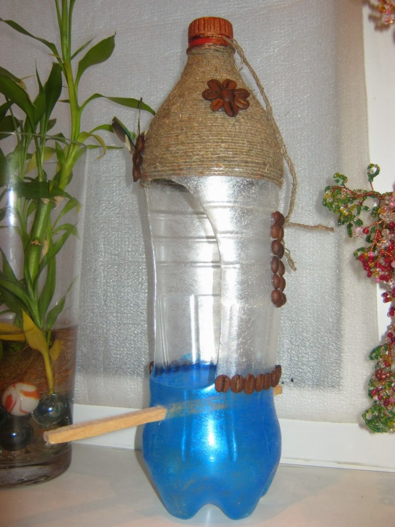 Кормушка из бутылки