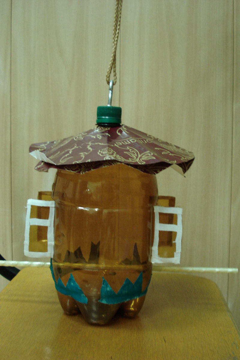 Кормушка из бутылки