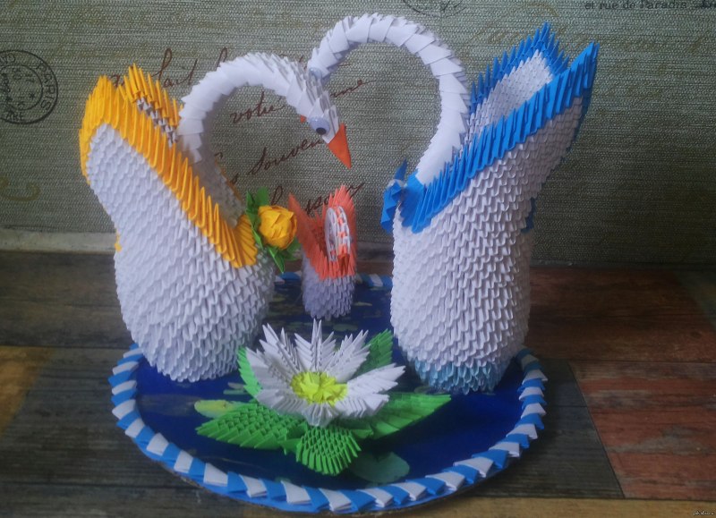 Царевна лебедь из модульного оригами
