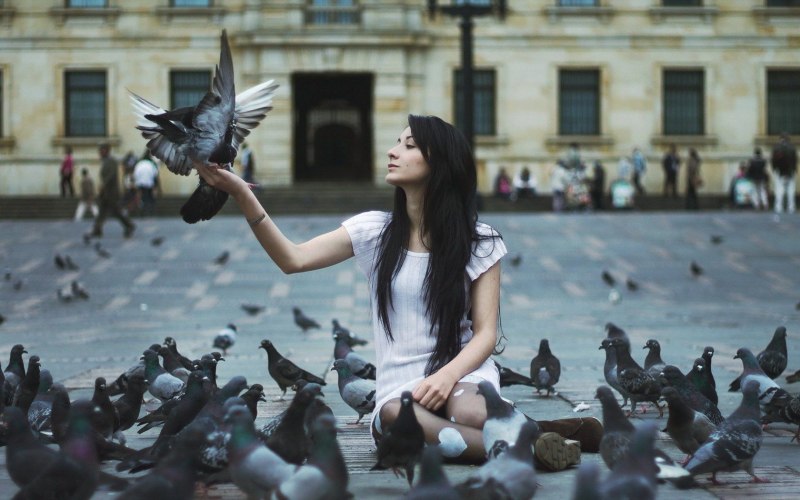 Фотосессия с голубями