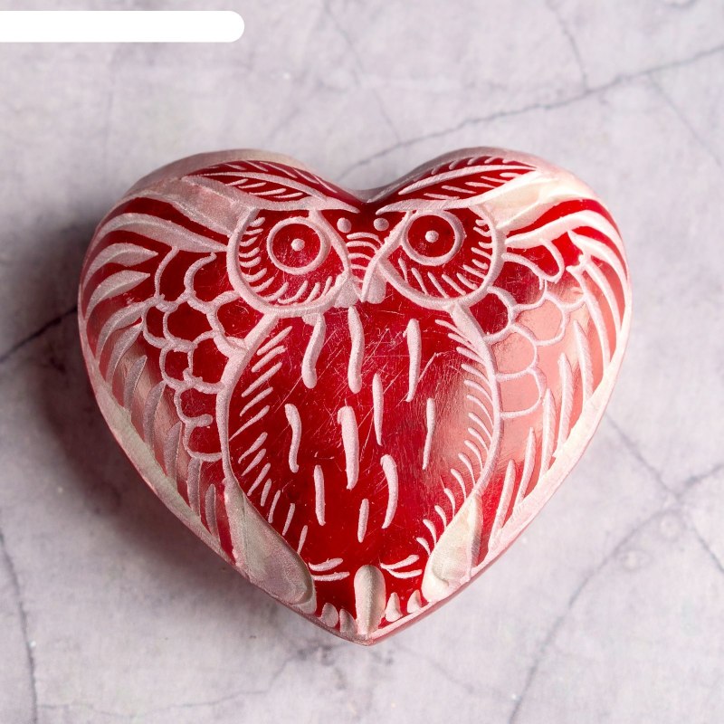 Сова с сердцем