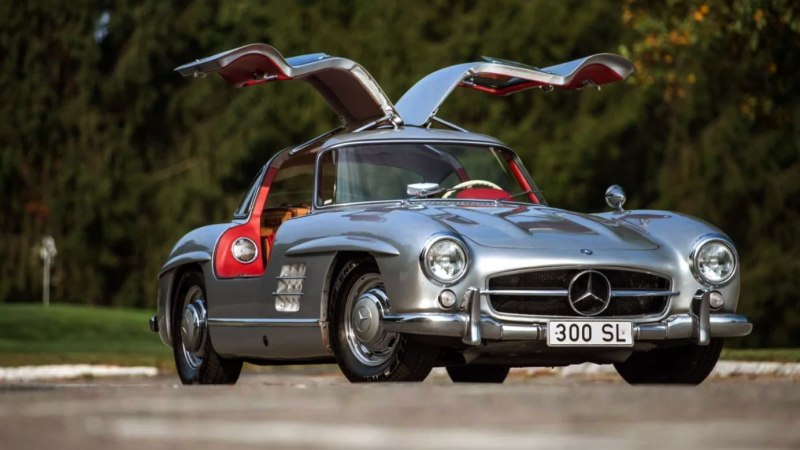 Mercedes Benz 300 SL крыло Чайки