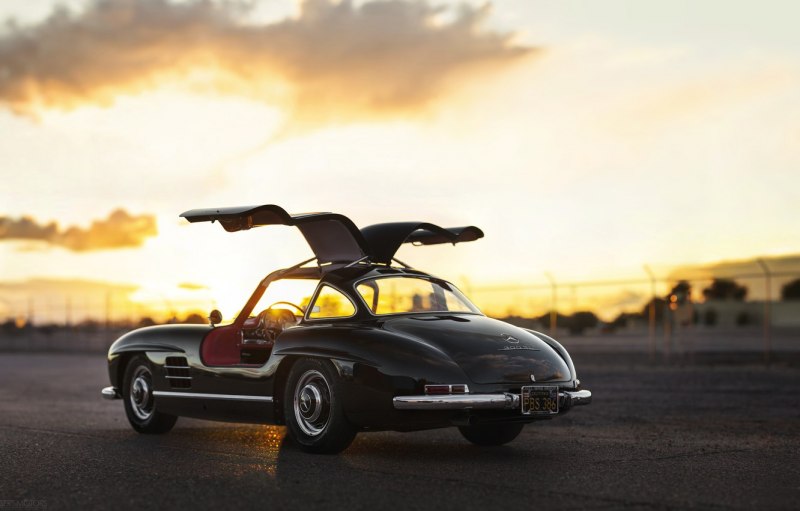 Mercedes Benz 300 SL крыло Чайки