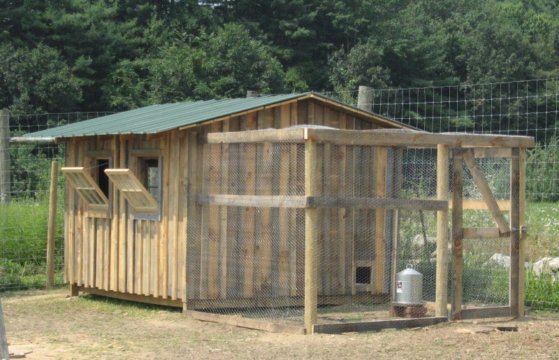 Сарай птичник 4м * 6м.