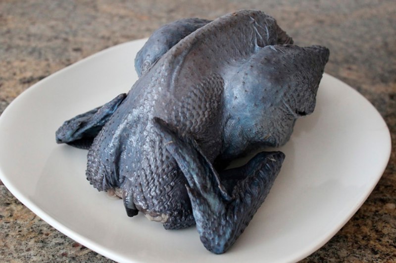 Курица Аям Цемани