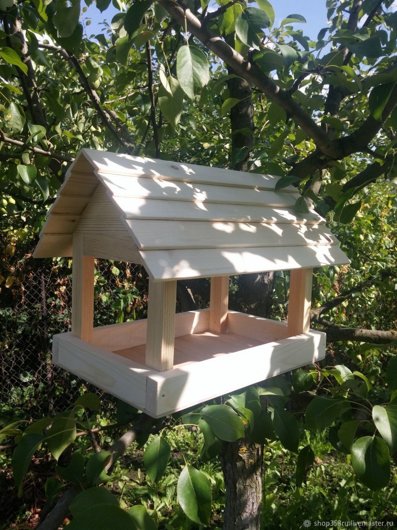 Кормушки из крупы