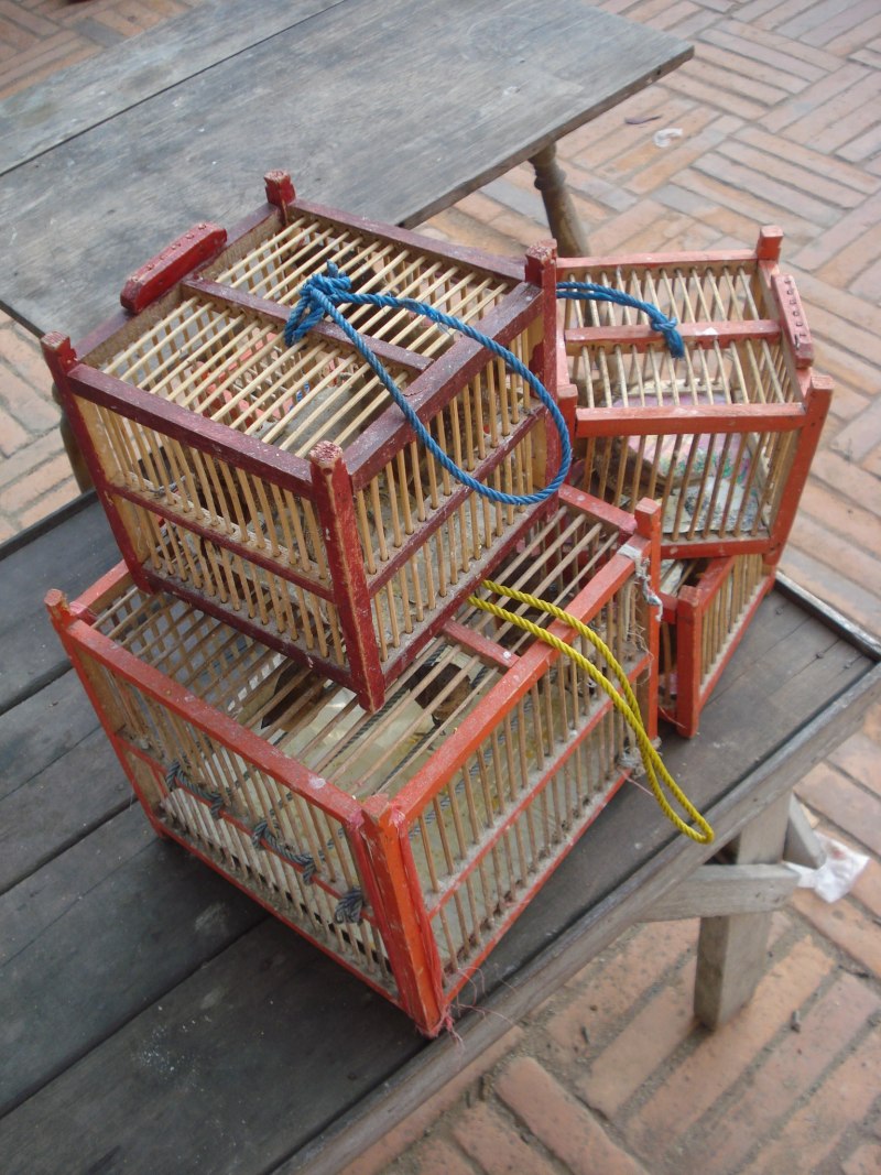 Бенилюкс клетка деревянная Wooden rearing Cage для птиц, 60*30*40 см,