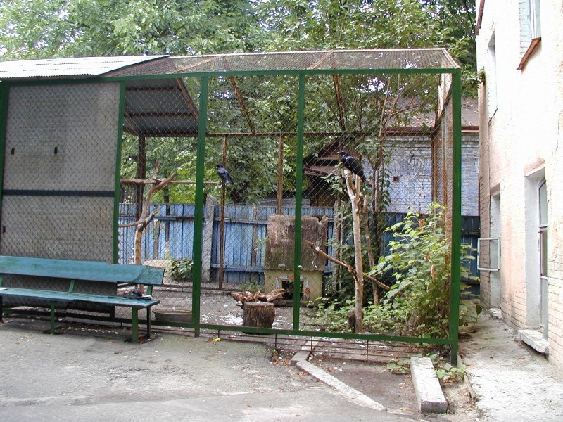 Калитка в вольер