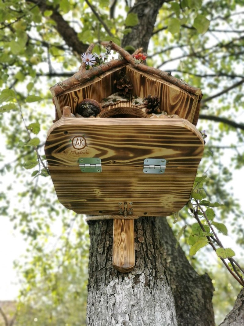 Кормушка в виде корабля