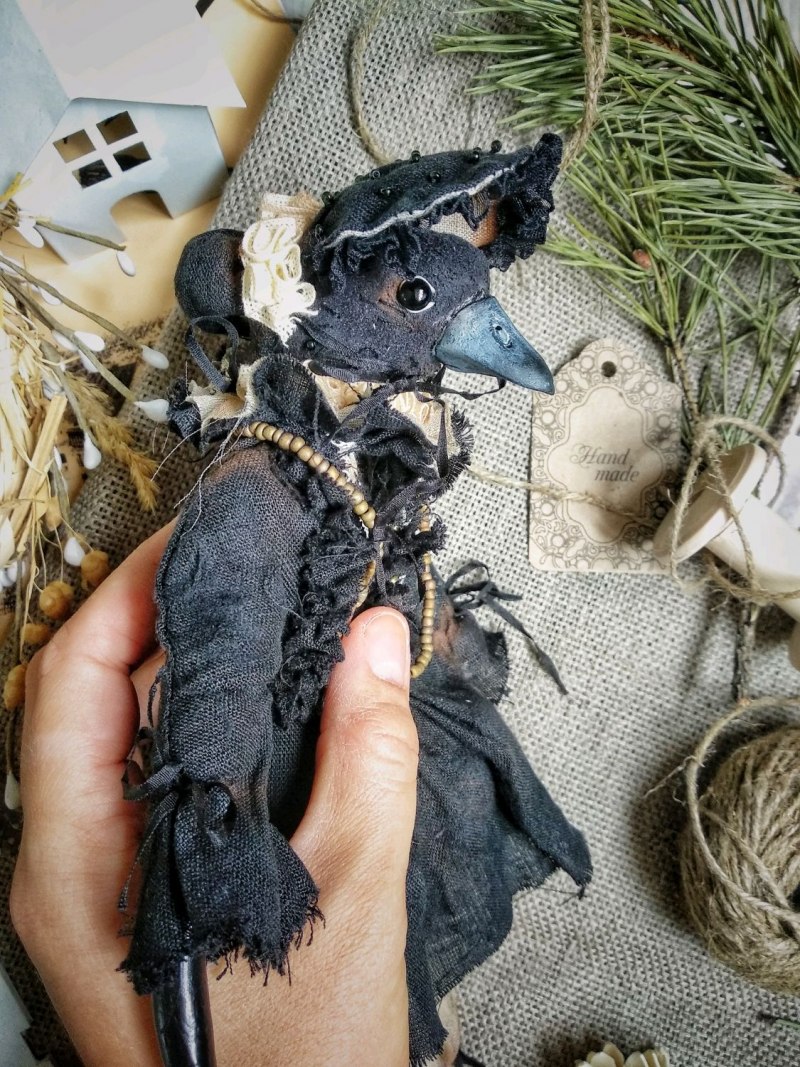 Кукла ворон