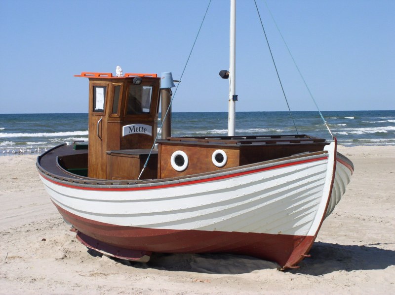 "Barge of pleasure"