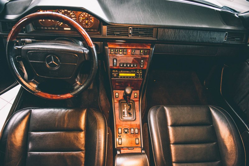 Mercedes 124 e500 салон