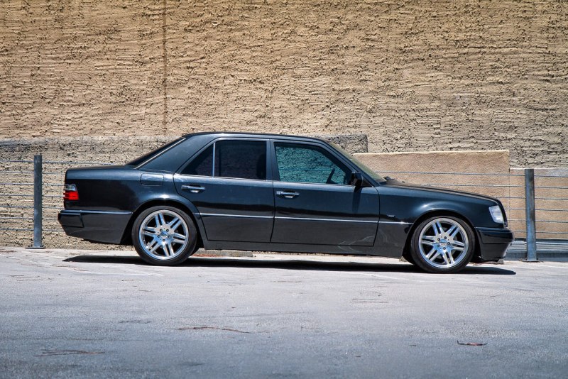Мерседес Бенц w124