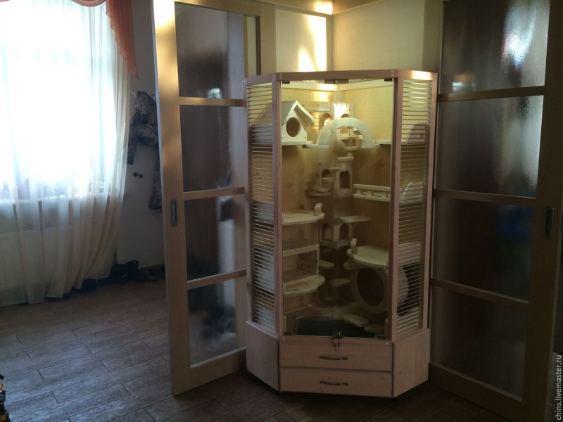 Витрина для шиншиллы и дегу