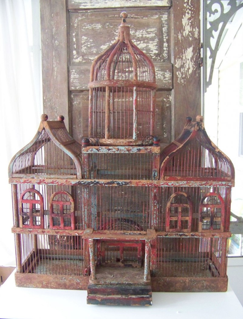 Старинная клетка