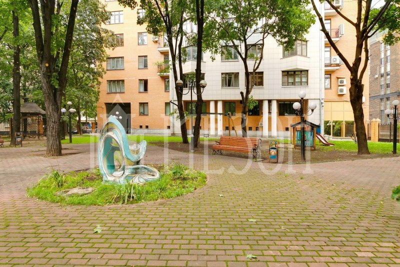 Тверской бульвар 13с1