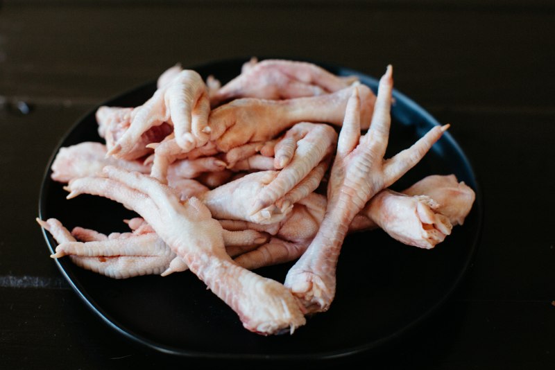 Куриная лапа растопыренная