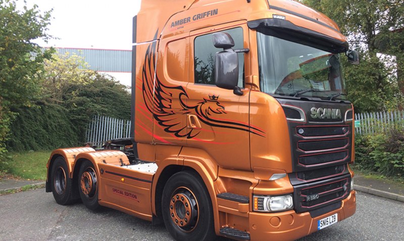 Scania r400 Black Griffin