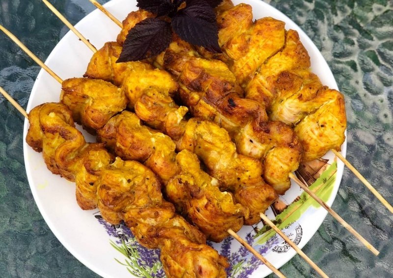 Шашлык из курицы с рисом по тайски