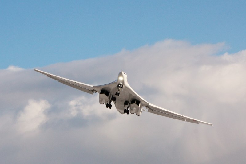 Ту-160 сверхзвуковой самолёт