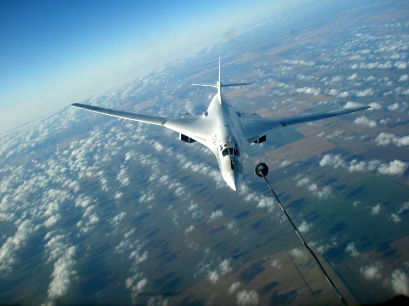 Белый лебедь самолет ту 160