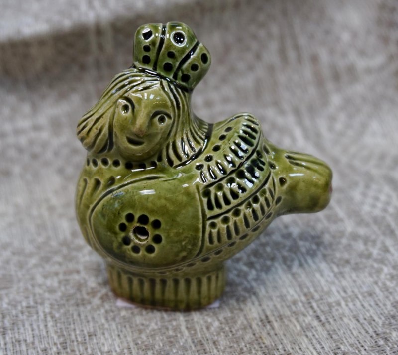 Костромская глиняная игрушка Петровская