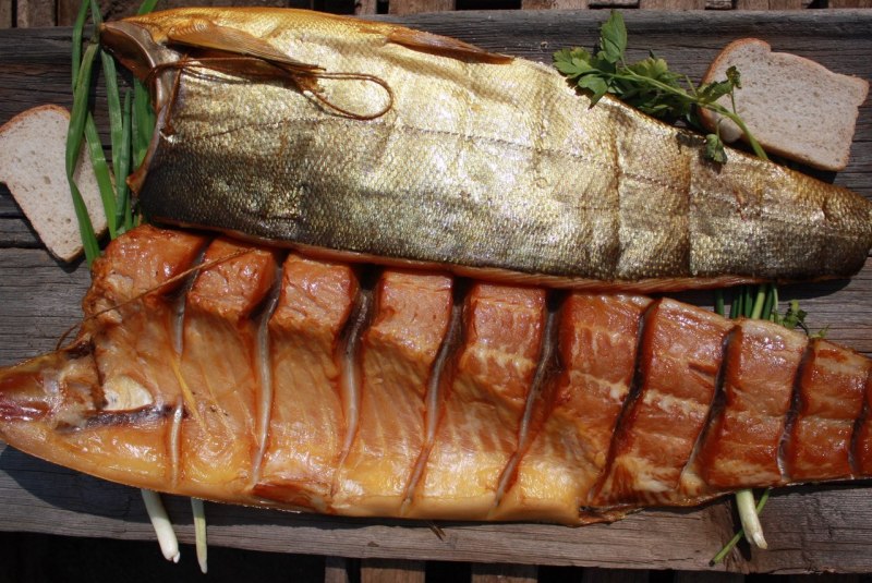 Рыба холодного копчения толстолобик