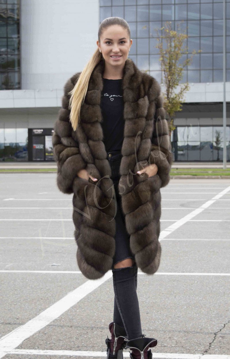 Звезды в шубах из соболя