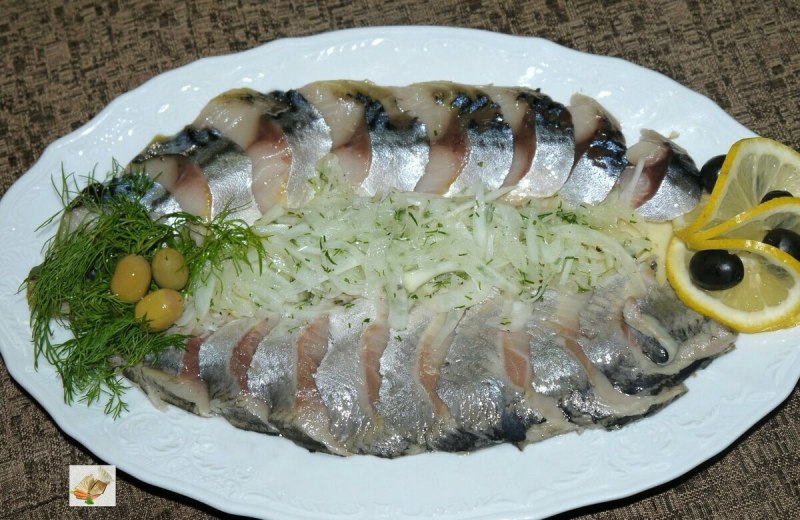 Селедочка с лучком