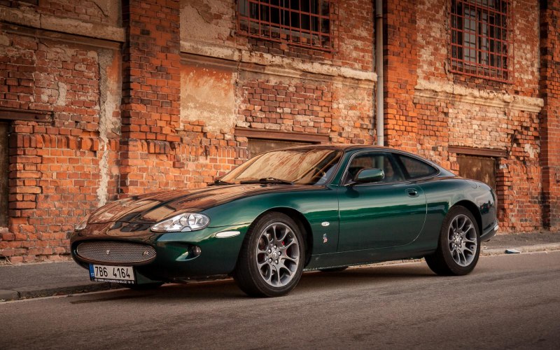 Ягуар XKR 1999