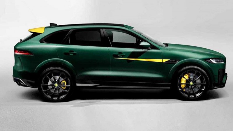 Jaguar f-Pace зеленый