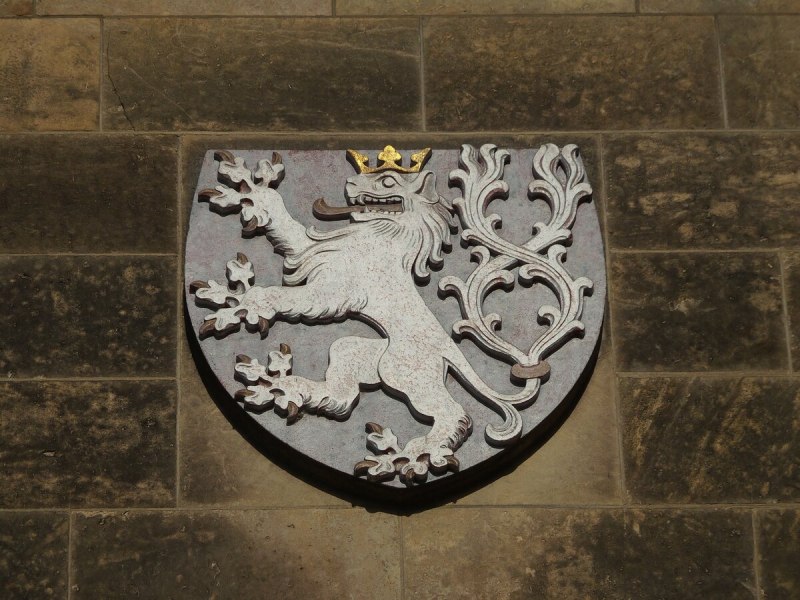 Герб Чехии Лев