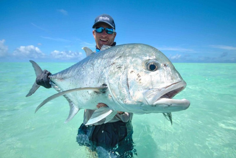 Giant Trevally рыба