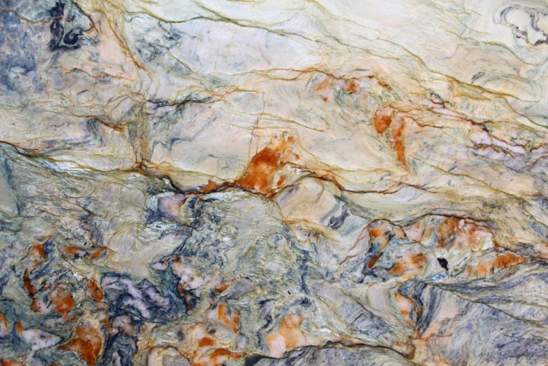 8055/SL Brazilian Marble