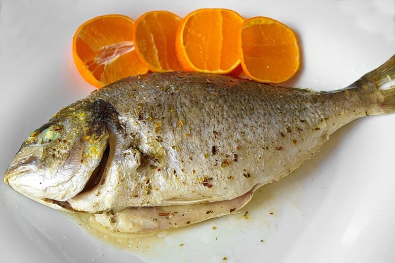 Fresh Fish Dorada Salmon