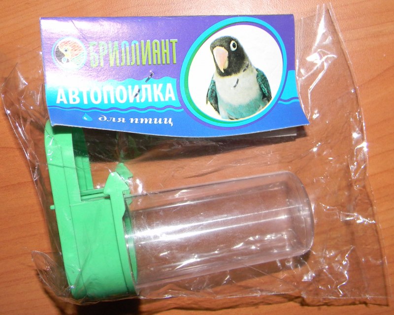 Попугай пластиковый с колокольчиком Trixie 9см 1809278