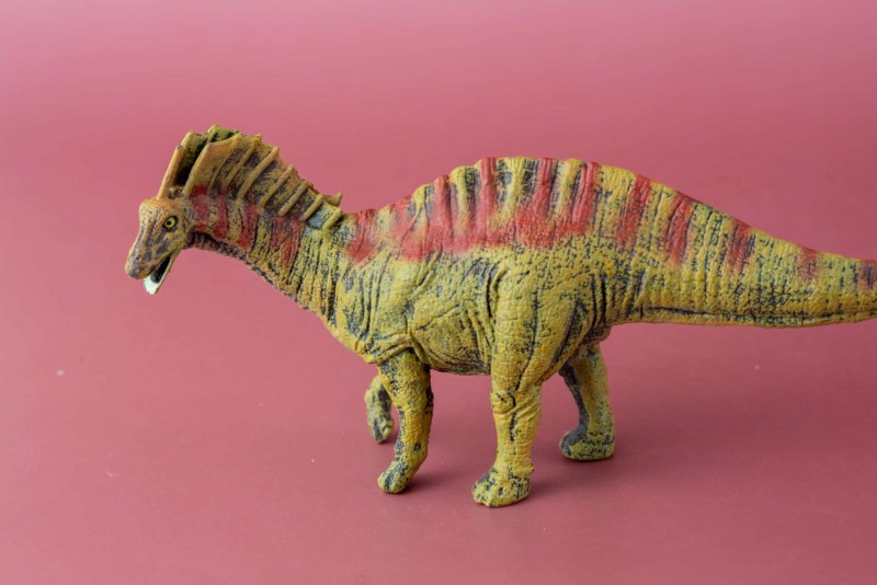 Игрушки мир Юрского периода 2 Dino Rivals Амаргазавр