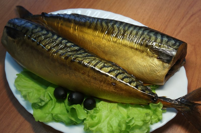 Сельдь треска скумбрия