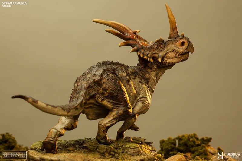 Фигурка Schleich динозавр Стиракозавр 14526