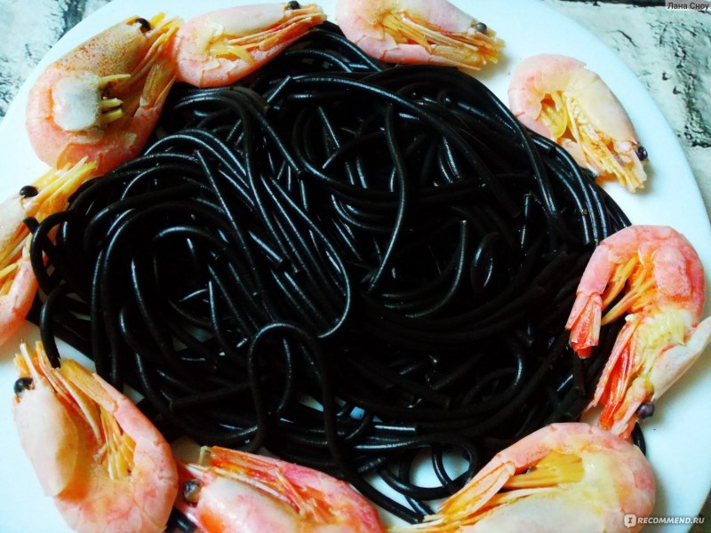 Морская каракатица с чернилами