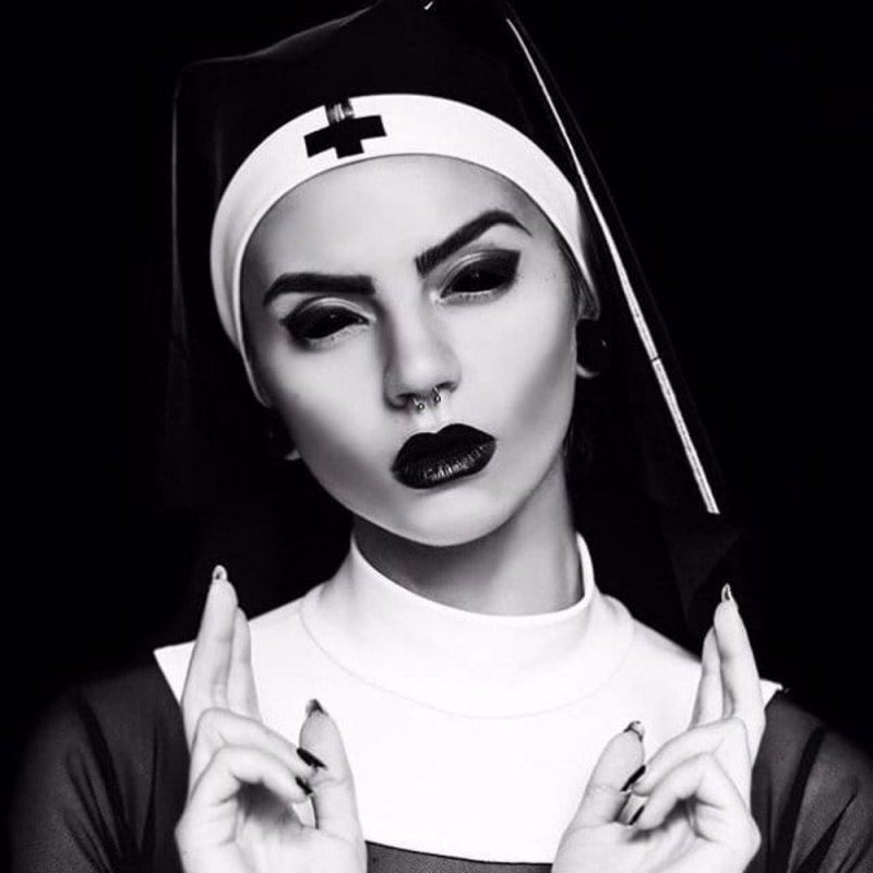Beatriz Mariana монахиня