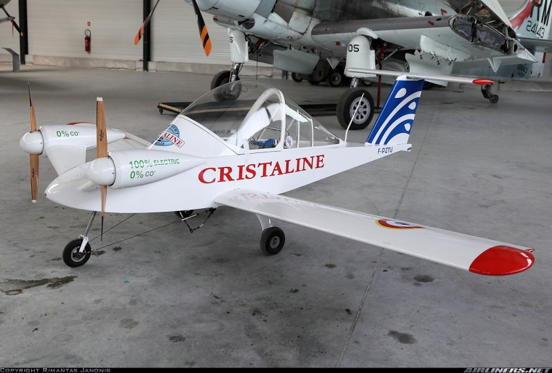 Colomban MC-100 ban-bi