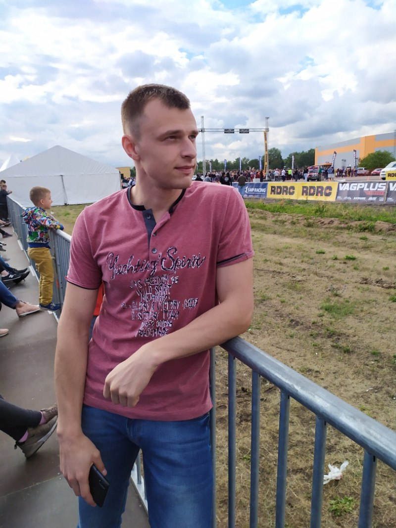 Зубарик Руслан Леонидович
