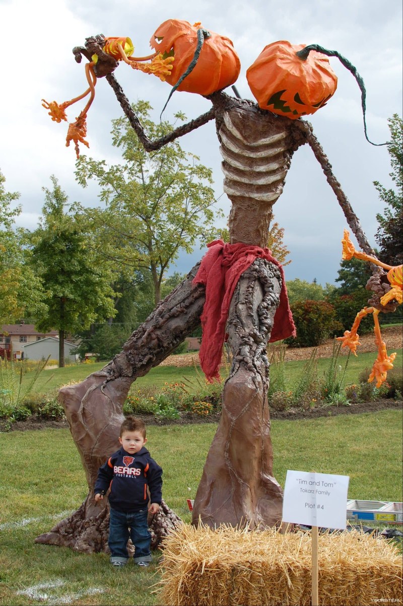 March of the Scarecrows праздник