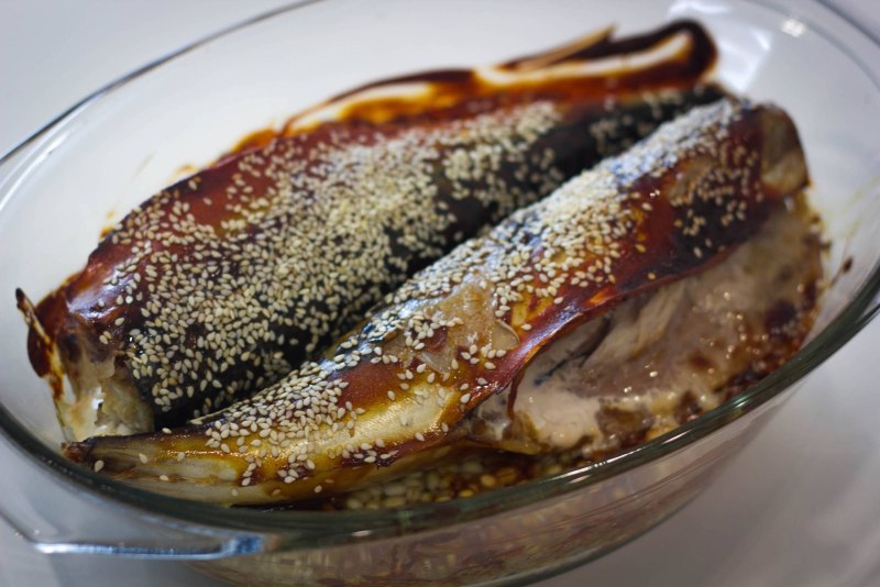 Скумбрия с перловкой